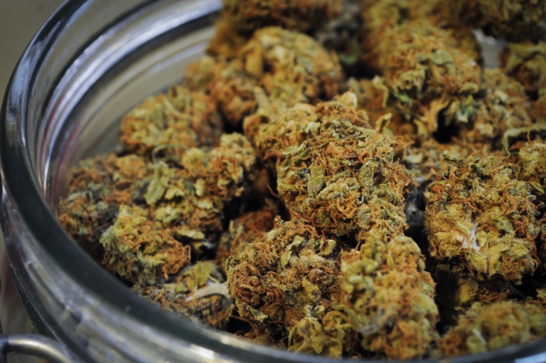 Medizinisches Cannabis | CC By Dank Depot